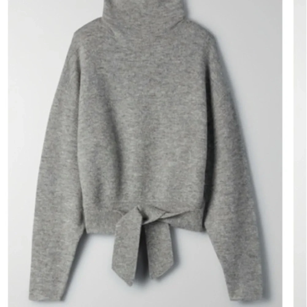 Women's Gray Sweater with Tie Waist - Picture 7 of 9